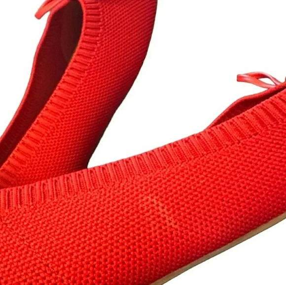 Red Knit Slip-On Ballet Flats Modern Size 6 - Picture 6 of 7